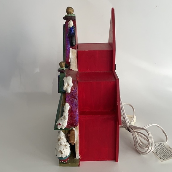 Kurt Adler North Santa’s North Pole Station Lights Up - Picture 2 of 16